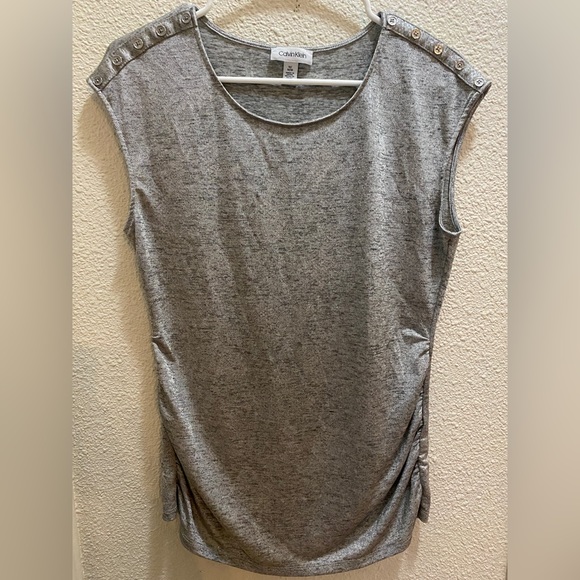 Calvin Klein Tops - Calvin Klein sleeveless top